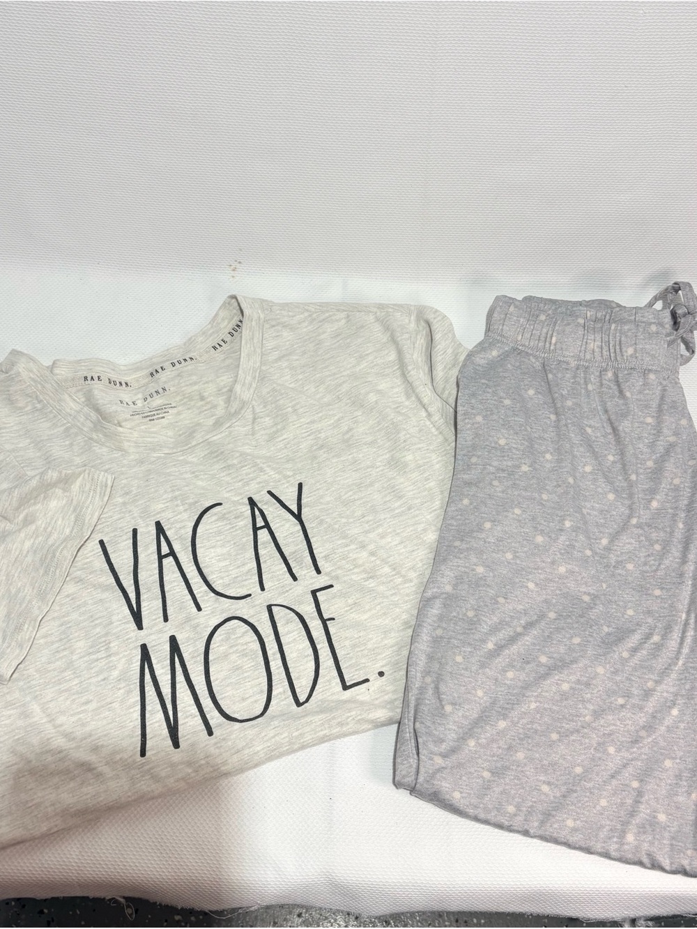 Rae Dunn 'Vacay Mode' Pajama Set - Light Gray Top & Heather Gray Dot Pants